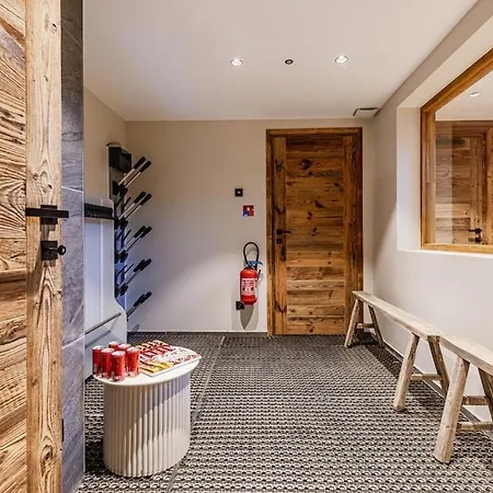 Luxury - Fireplace Heated Pool & Sauna Semesterbostad